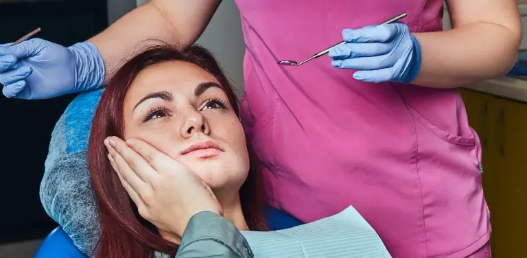 Home 7 Dental Emergencies 768x376 1